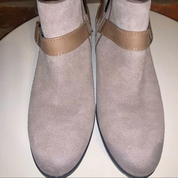 Sam Edelman Gray Suede Phoenix Ankle Booties 7 - Picture 2 of 9